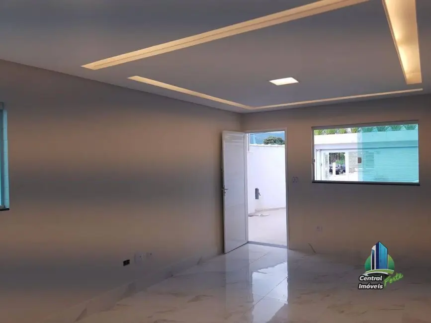 Foto 1 de Sobrado com 2 quartos à venda, 89m2 em Praia Grande - SP