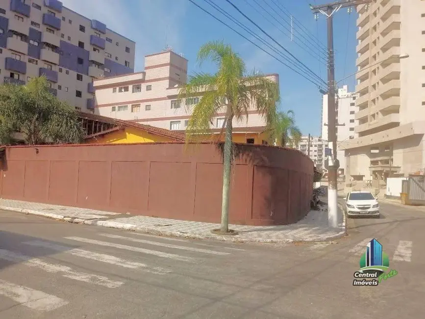 Foto 3 de Casa com 6 quartos à venda, 494m2 em Praia Grande - SP