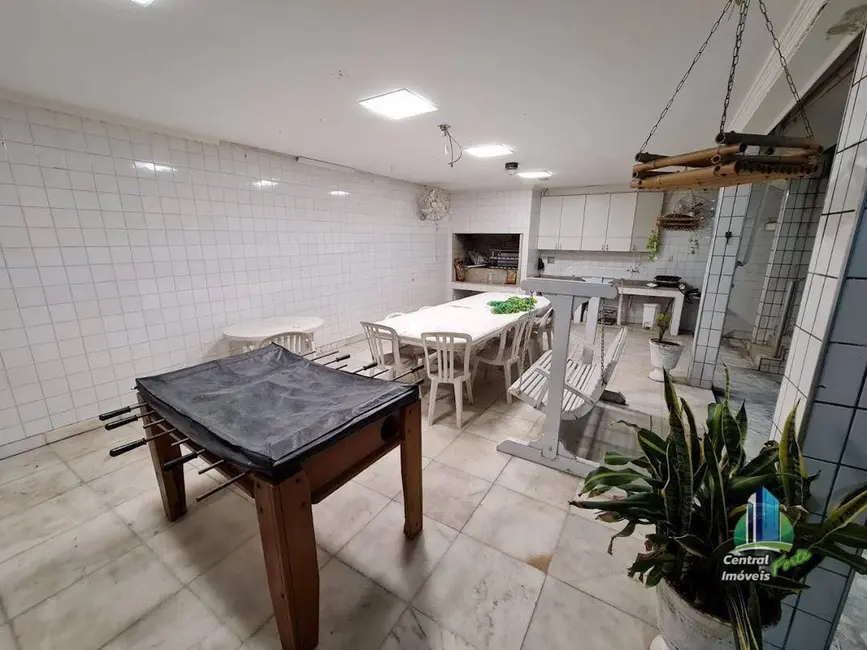 Casa com 4 quartos à venda, 1068m2 em Maracanã, Praia Grande - SP - imagem 4 Foto 4 de Casa com 4 quartos à venda, 1068m2 em Maracanã, Praia Grande - SP