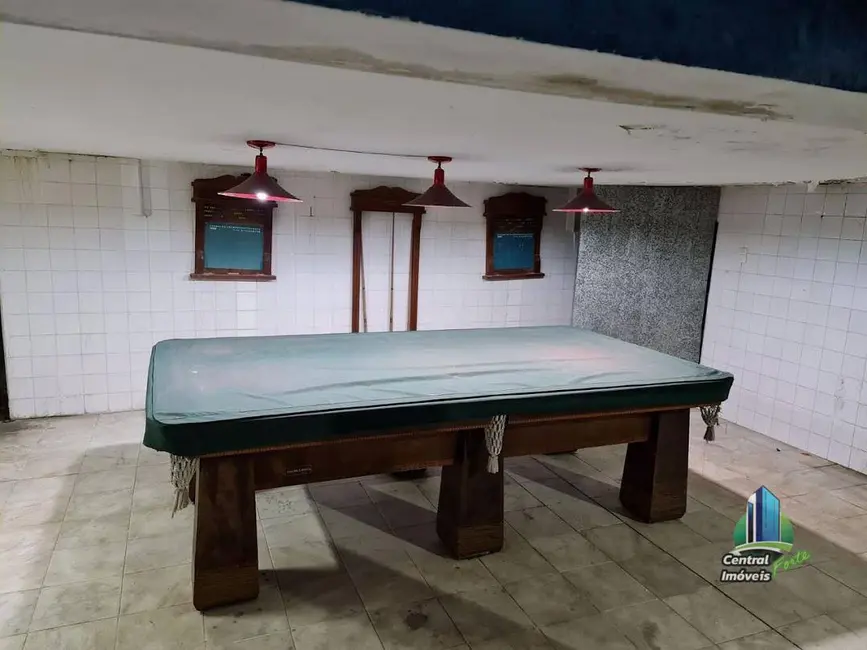 Foto 1 de Casa com 4 quartos à venda, 1068m2 em Maracanã, Praia Grande - SP