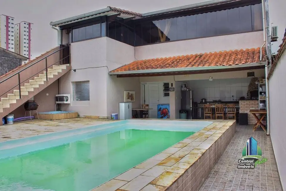 Foto 2 de Casa com 4 quartos à venda, 500m2 em Tupi, Praia Grande - SP