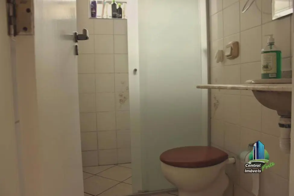 Foto 4 de Casa com 4 quartos à venda, 500m2 em Tupi, Praia Grande - SP