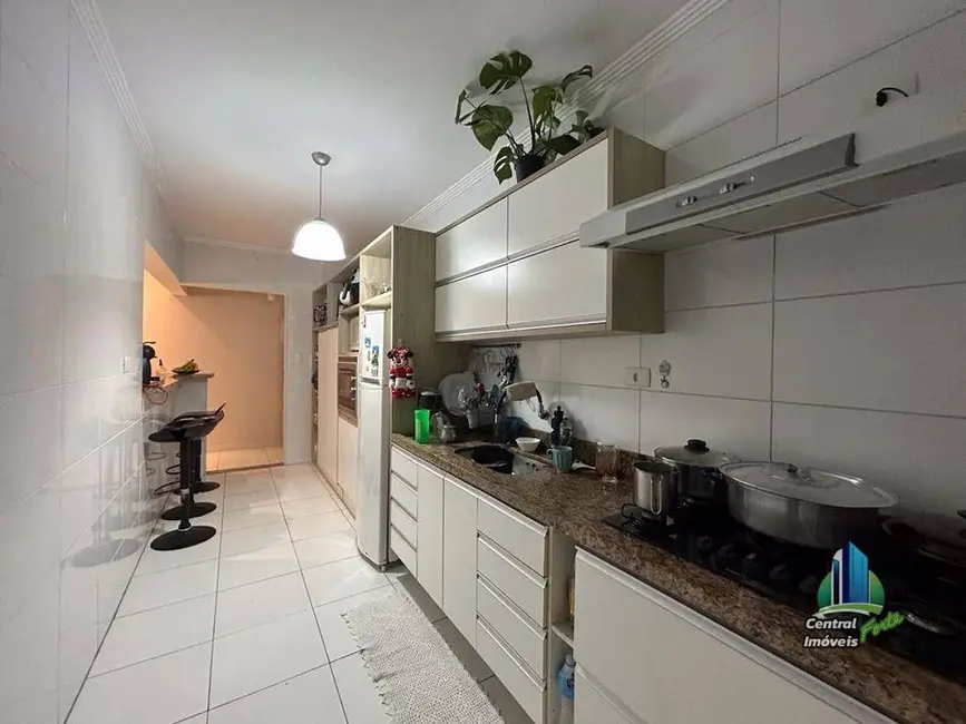 Apartamento com 3 quartos à venda, 101m2 em Canto do Forte, Praia Grande - SP - imagem 5 Foto 5 de Apartamento com 3 quartos à venda, 101m2 em Canto do Forte, Praia Grande - SP