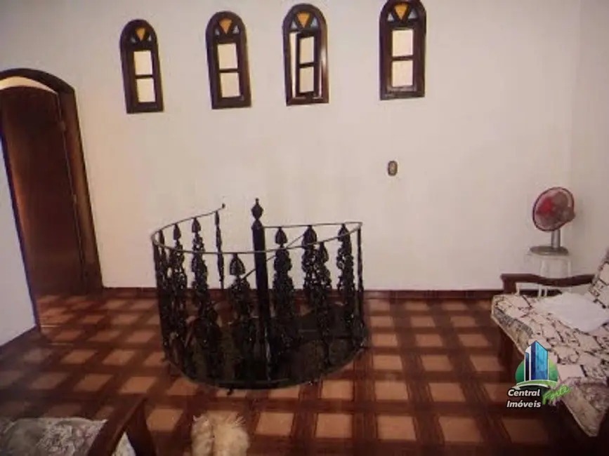 Foto 8 de Casa com 4 quartos à venda, 400m2 em Mirim, Praia Grande - SP