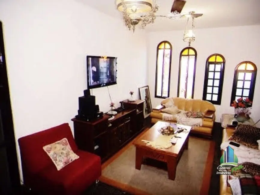 Foto 3 de Casa com 4 quartos à venda, 400m2 em Mirim, Praia Grande - SP