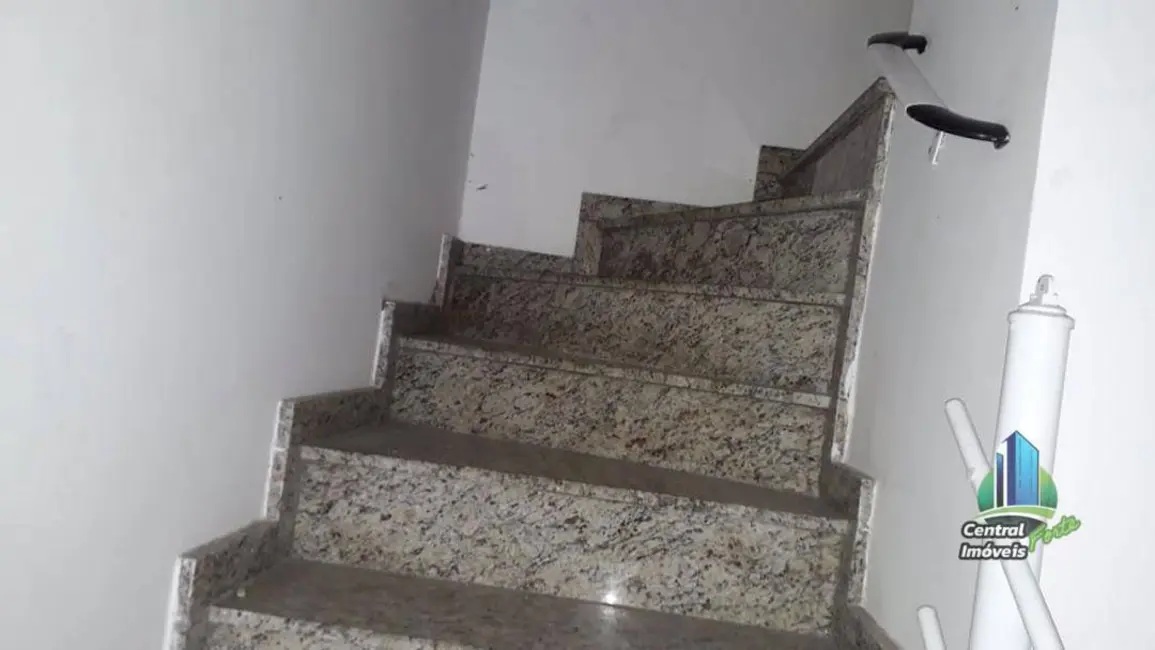 Foto 8 de Sobrado com 2 quartos à venda, 94m2 em Praia Grande - SP