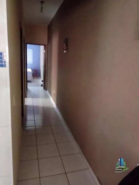 Casa com 2 quartos à venda, 150m2 em Centro, Peruibe - SP - imagem 9 Foto 9 de Casa com 2 quartos à venda, 150m2 em Centro, Peruibe - SP