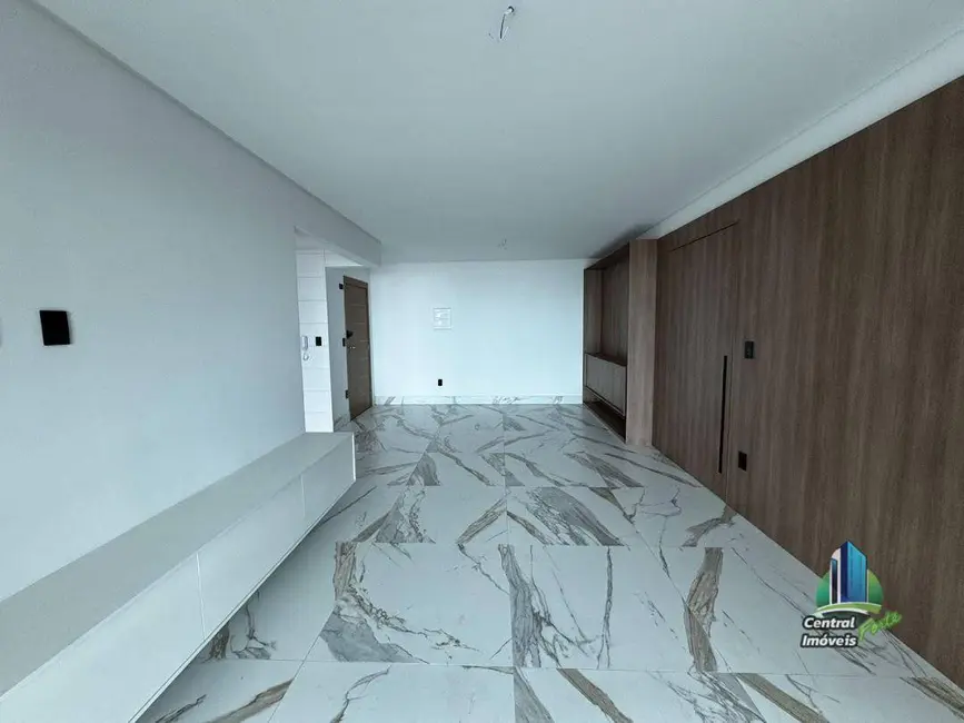 Foto 8 de Apartamento com 3 quartos à venda, 126m2 em Aviação, Praia Grande - SP