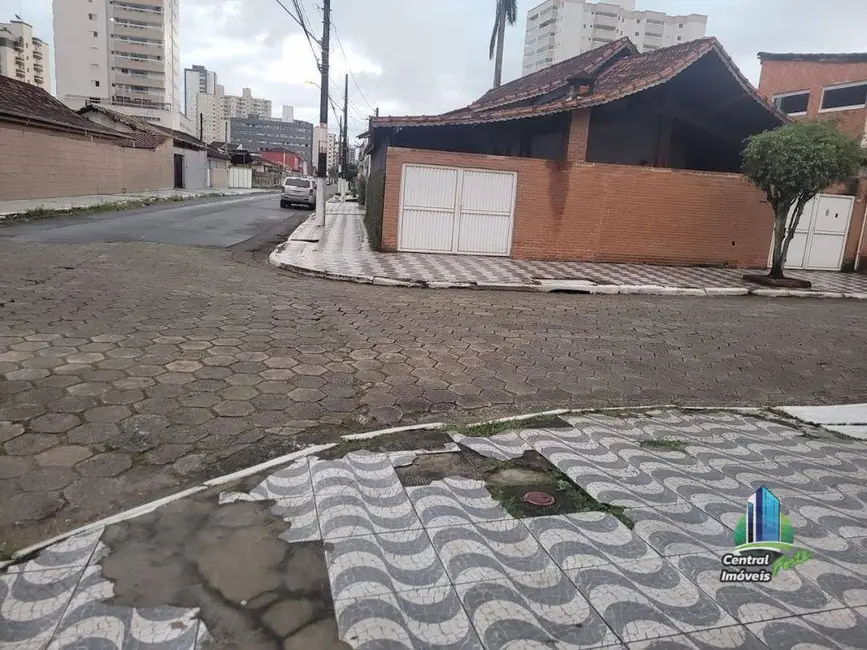 Foto 2 de Casa com 3 quartos à venda, 200m2 em Aviação, Praia Grande - SP