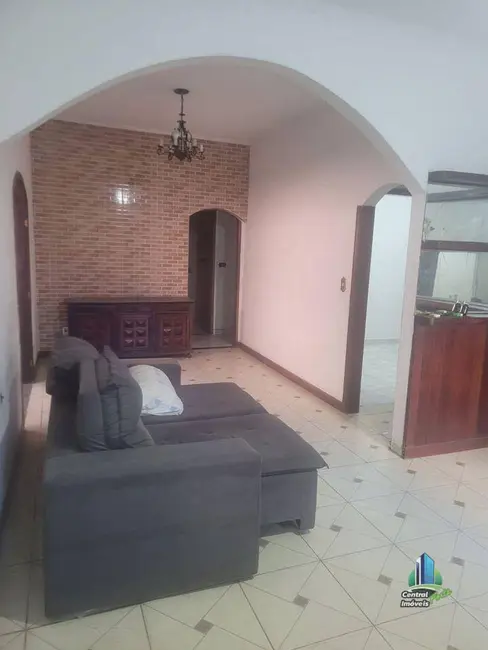 Foto 4 de Casa com 3 quartos à venda, 200m2 em Aviação, Praia Grande - SP