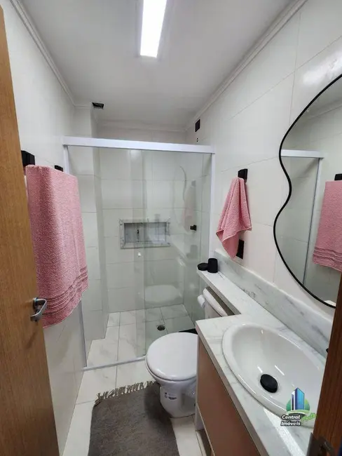 Foto 9 de Apartamento com 2 quartos à venda, 69m2 em Praia Grande - SP