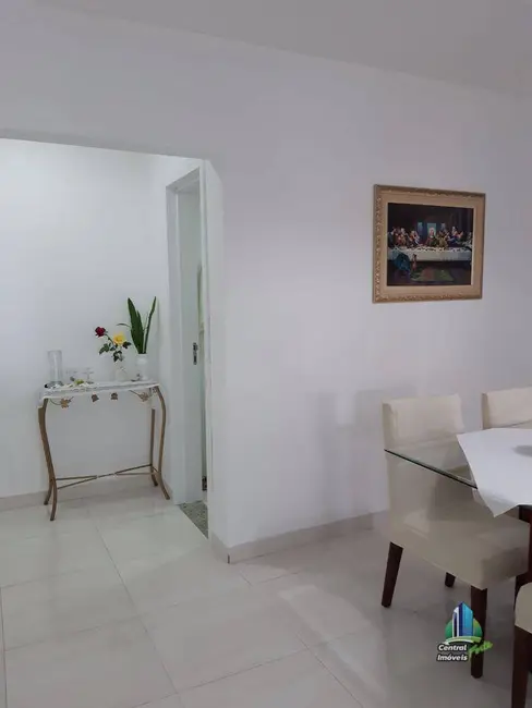 Apartamento com 2 quartos à venda, 94m2 em Aviação, Praia Grande - SP - imagem 4 Foto 4 de Apartamento com 2 quartos à venda, 94m2 em Aviação, Praia Grande - SP