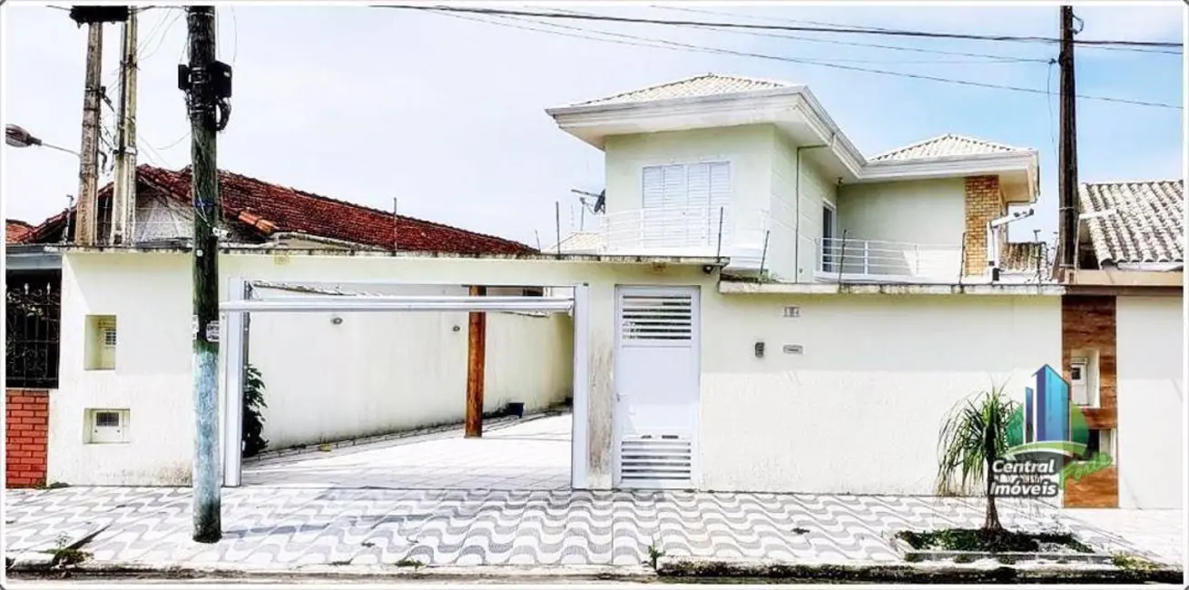 Foto 2 de Sobrado com 4 quartos à venda, 150m2 em Solemar, Praia Grande - SP