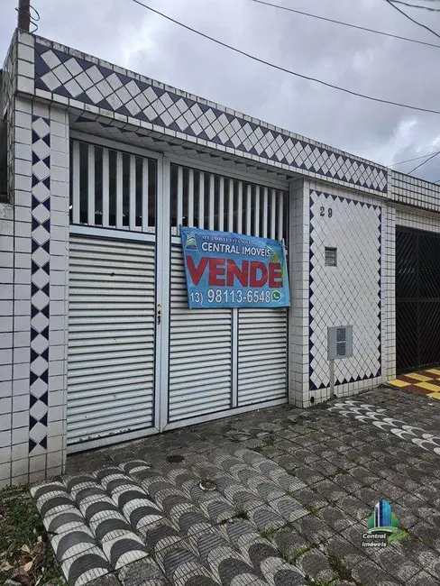 Foto 2 de Terreno / Lote à venda, 176m2 em Vila Voturua, Sao Vicente - SP
