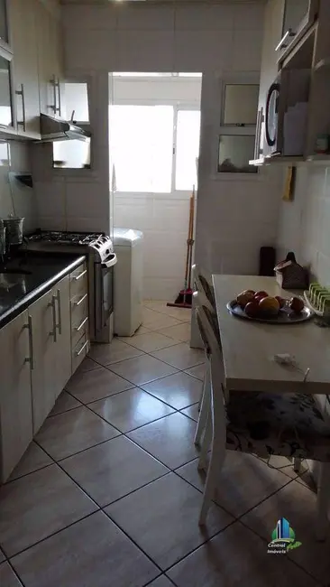 Apartamento com 2 quartos à venda, 72m2 em Aviação, Praia Grande - SP - imagem 8 Foto 8 de Apartamento com 2 quartos à venda, 72m2 em Aviação, Praia Grande - SP