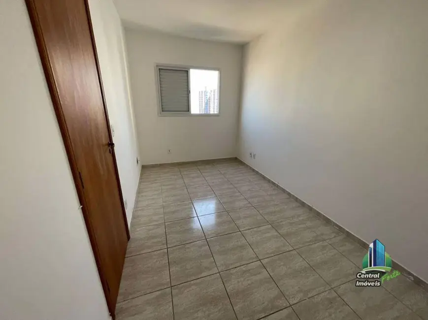 Apartamento com 2 quartos à venda, 69m2 em Aviação, Praia Grande - SP - imagem 5 Foto 5 de Apartamento com 2 quartos à venda, 69m2 em Aviação, Praia Grande - SP