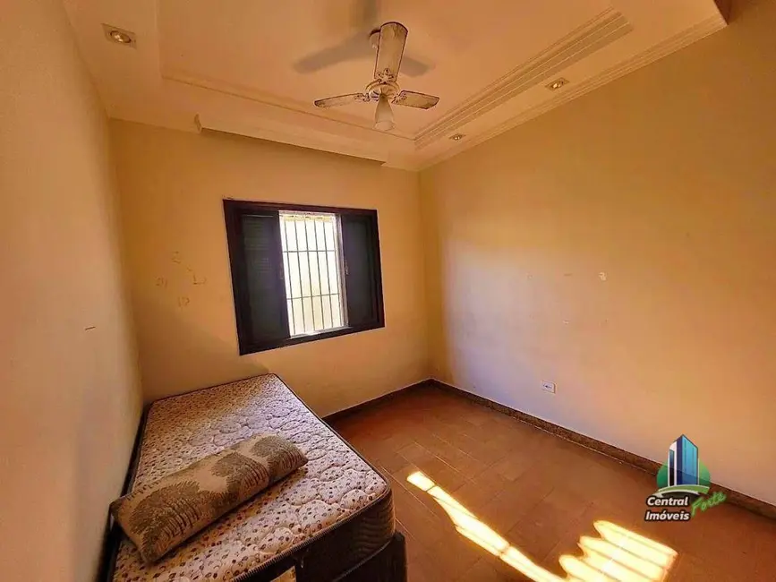 Foto 8 de Casa com 3 quartos à venda, 87m2 em Praia Grande - SP