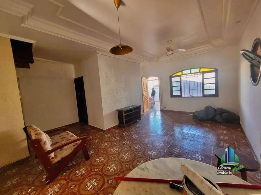 Foto 1 de Casa com 3 quartos à venda, 87m2 em Praia Grande - SP