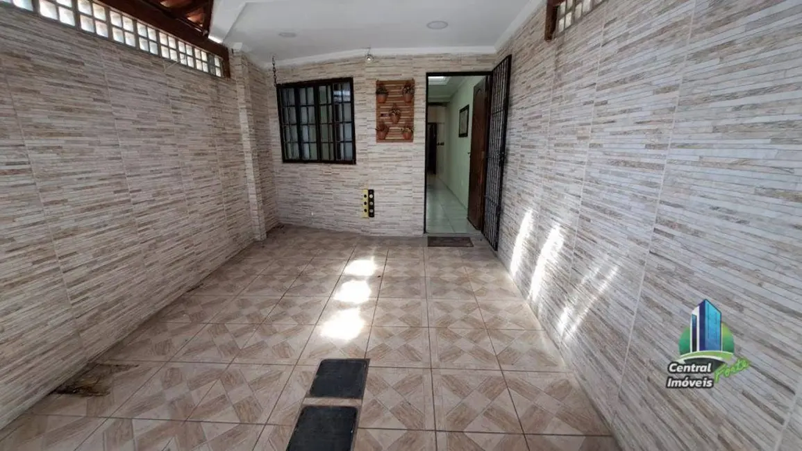 Foto 2 de Sobrado com 2 quartos à venda, 80m2 em Praia Grande - SP