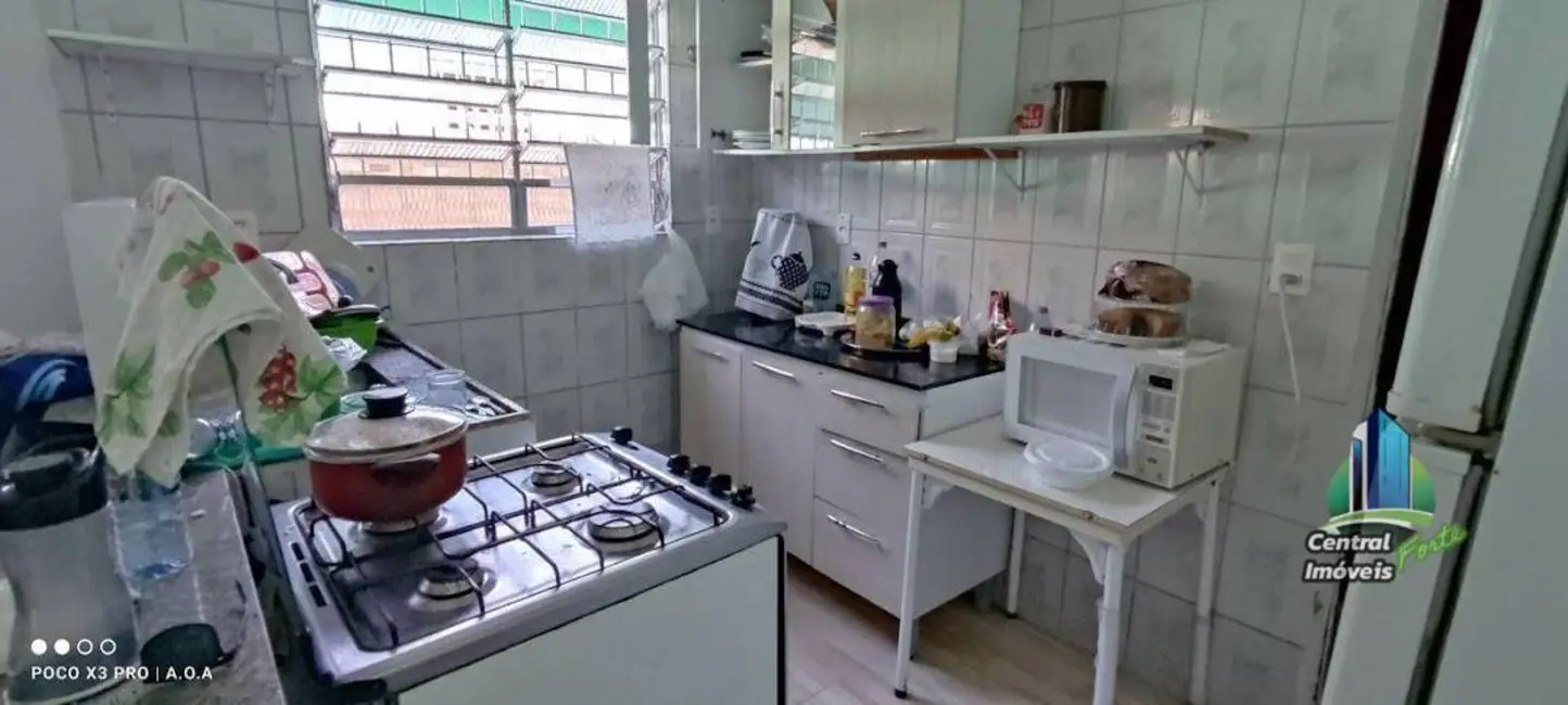 Casa com 2 quartos à venda, 100m2 em Praia Grande - SP - imagem 3 Foto 3 de Casa com 2 quartos à venda, 100m2 em Praia Grande - SP