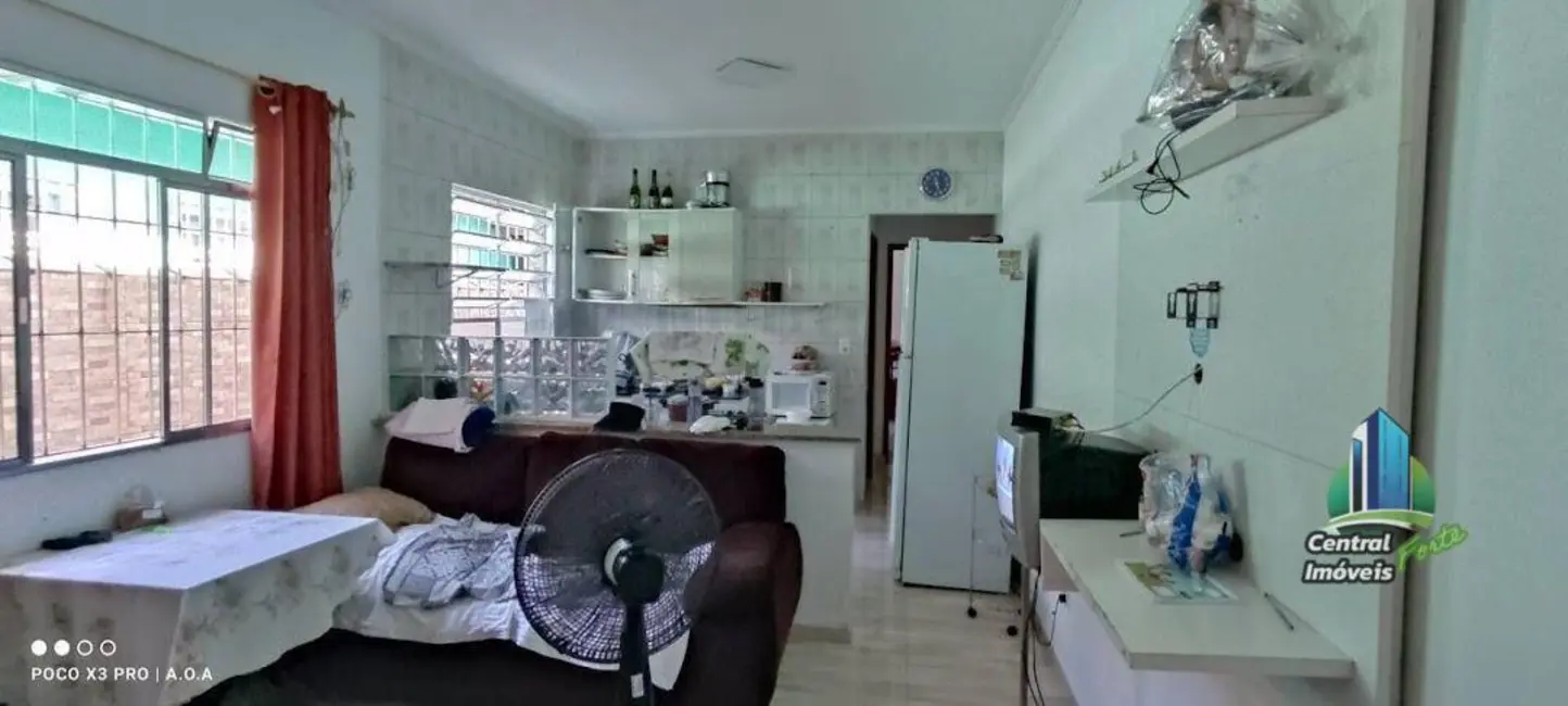 Casa com 2 quartos à venda, 100m2 em Praia Grande - SP - imagem 2 Foto 2 de Casa com 2 quartos à venda, 100m2 em Praia Grande - SP