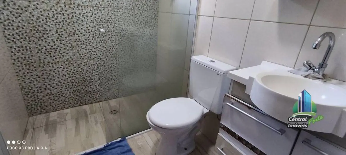 Casa com 2 quartos à venda, 100m2 em Praia Grande - SP - imagem 6 Foto 6 de Casa com 2 quartos à venda, 100m2 em Praia Grande - SP