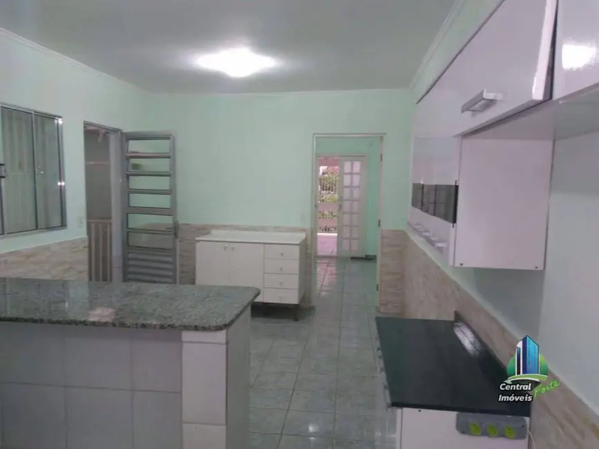 Foto 2 de Casa com 2 quartos à venda, 200m2 em Suíssa, Ribeirao Pires - SP