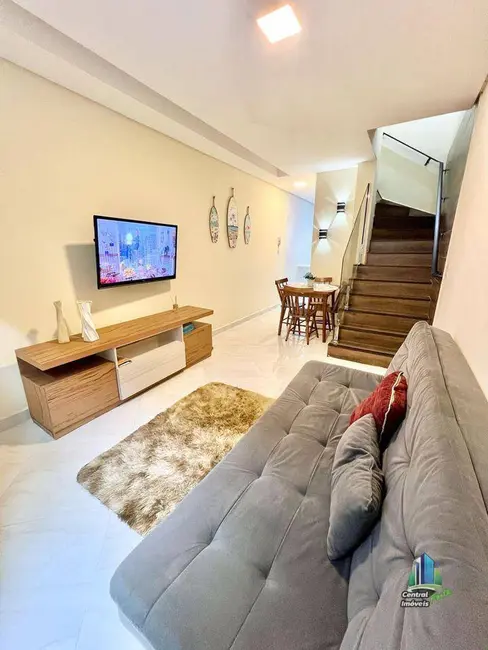 Foto 3 de Sobrado com 2 quartos à venda, 67m2 em Praia Grande - SP