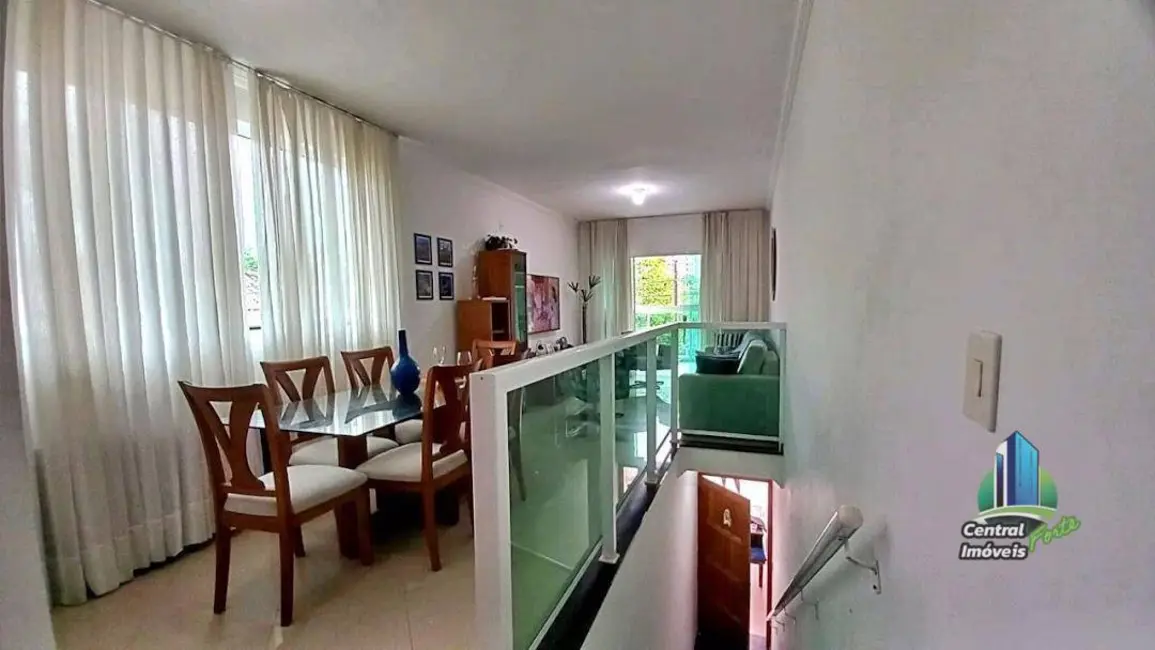 Sobrado com 3 quartos à venda, 125m2 em Estuário, Santos - SP - imagem 5 Foto 5 de Sobrado com 3 quartos à venda, 125m2 em Estuário, Santos - SP