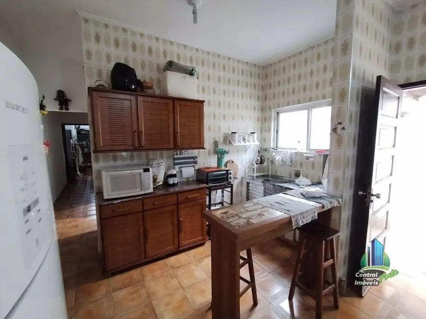 Foto 9 de Casa com 2 quartos à venda, 128m2 em Praia Grande - SP