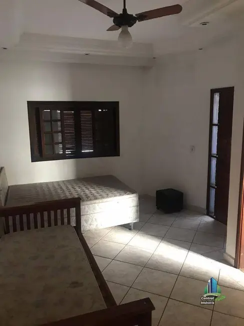 Foto 5 de Sobrado com 3 quartos à venda, 150m2 em Mirim, Praia Grande - SP