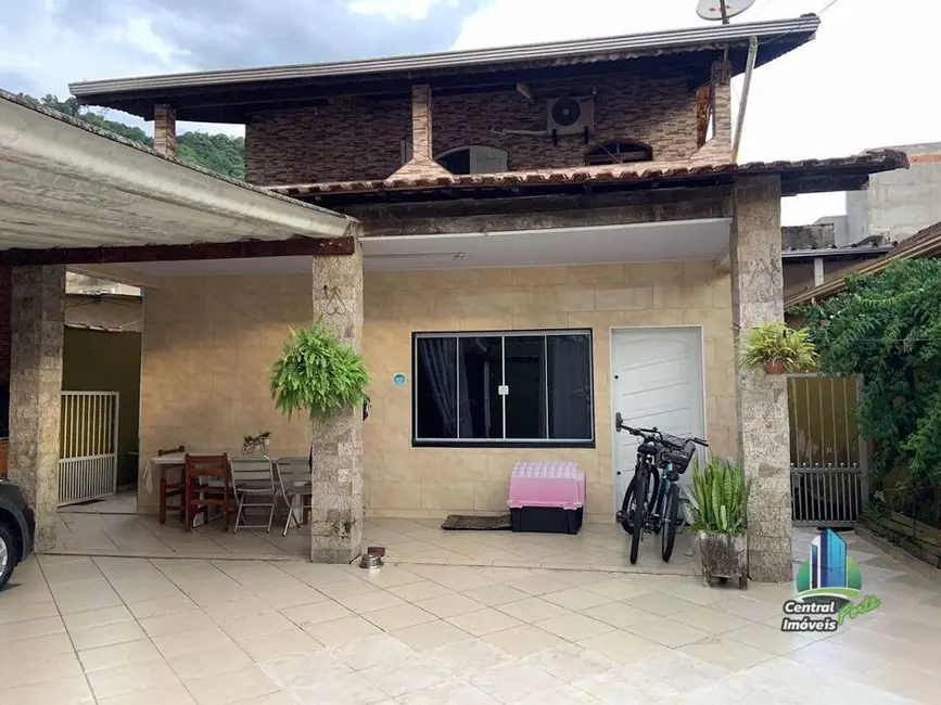 Casa com 4 quartos à venda, 120m2 em Japuí, Sao Vicente - SP - imagem 2 Foto 2 de Casa com 4 quartos à venda, 120m2 em Japuí, Sao Vicente - SP