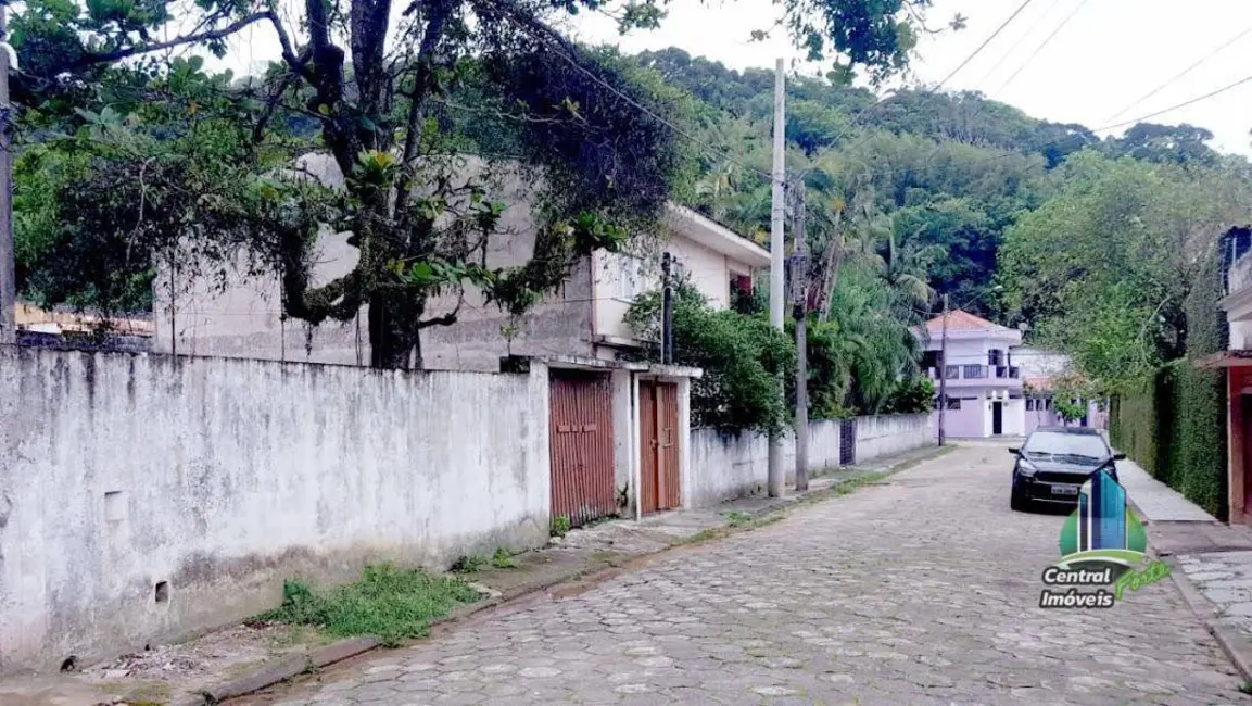 Foto 6 de Casa com 6 quartos à venda, 675m2 em Itanhaem - SP