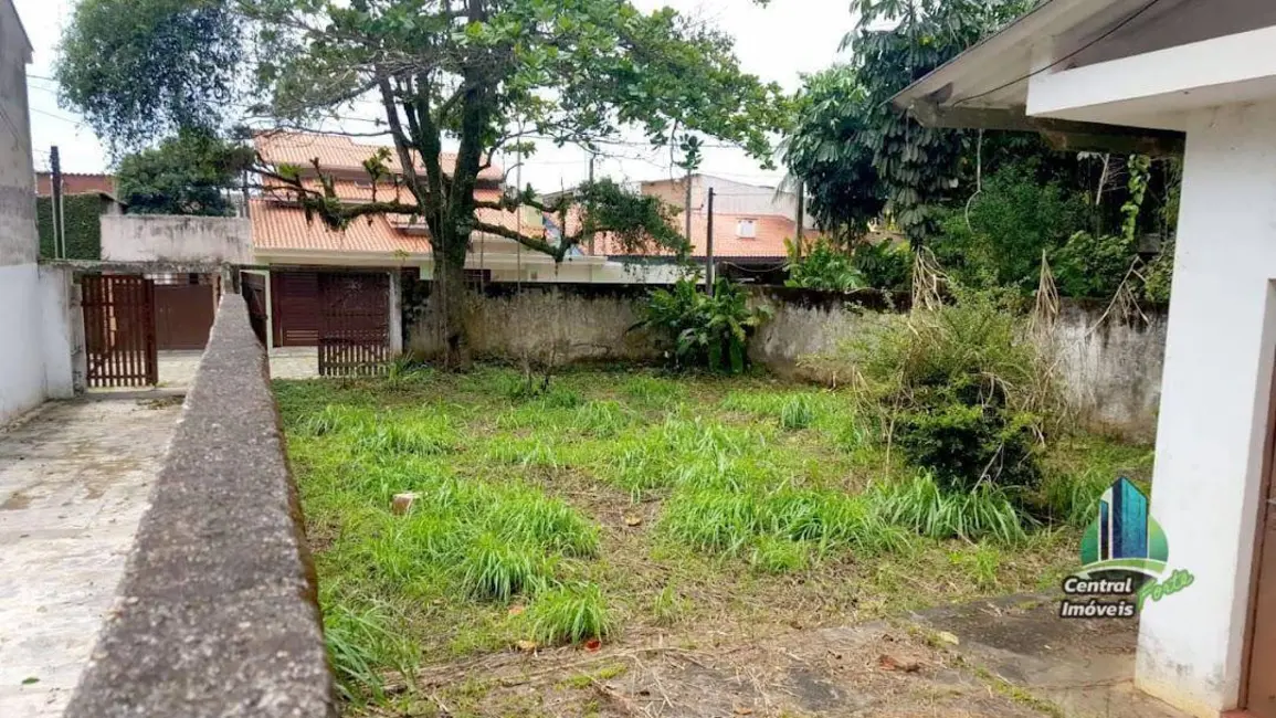 Foto 8 de Casa com 6 quartos à venda, 675m2 em Itanhaem - SP