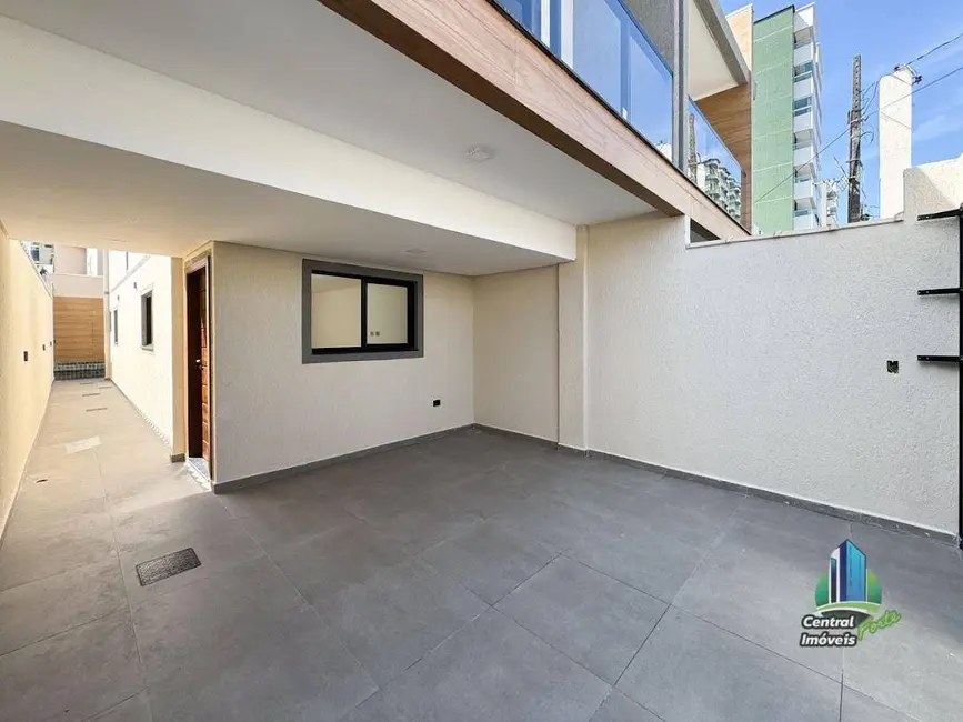 Sobrado com 3 quartos à venda, 120m2 em Praia Grande - SP - imagem 3 Foto 3 de Sobrado com 3 quartos à venda, 120m2 em Praia Grande - SP