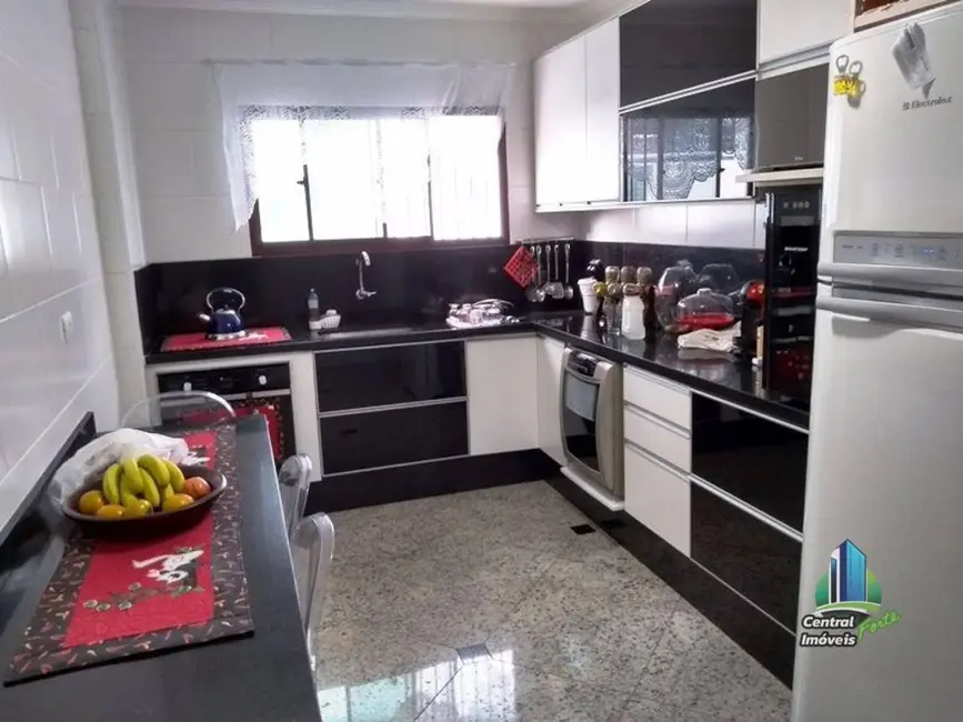 Foto 9 de Cobertura com 4 quartos à venda, 450m2 em Tupi, Praia Grande - SP