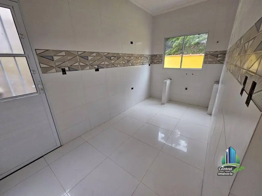 Foto 6 de Sobrado com 2 quartos à venda, 56m2 em Praia Grande - SP