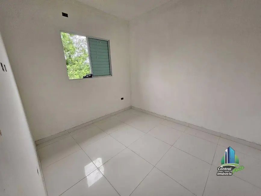 Sobrado com 2 quartos à venda, 57m2 em Praia Grande - SP - imagem 8 Foto 8 de Sobrado com 2 quartos à venda, 57m2 em Praia Grande - SP