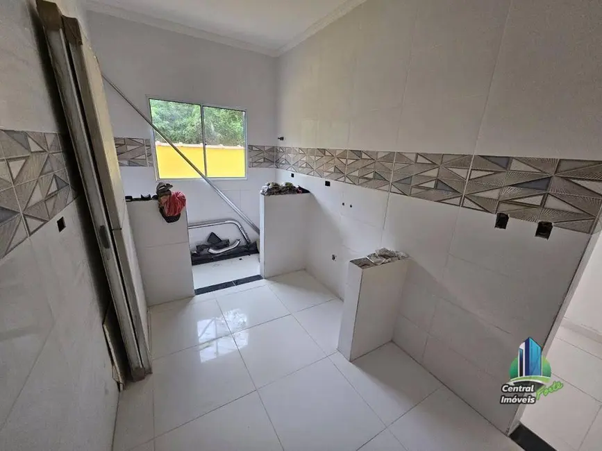 Sobrado com 2 quartos à venda, 57m2 em Praia Grande - SP - imagem 5 Foto 5 de Sobrado com 2 quartos à venda, 57m2 em Praia Grande - SP
