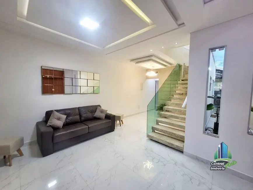 Foto 4 de Sobrado com 2 quartos à venda, 200m2 em Praia Grande - SP