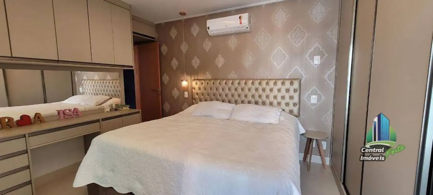 Foto 9 de Apartamento com 3 quartos à venda, 189m2 em Canto do Forte, Praia Grande - SP