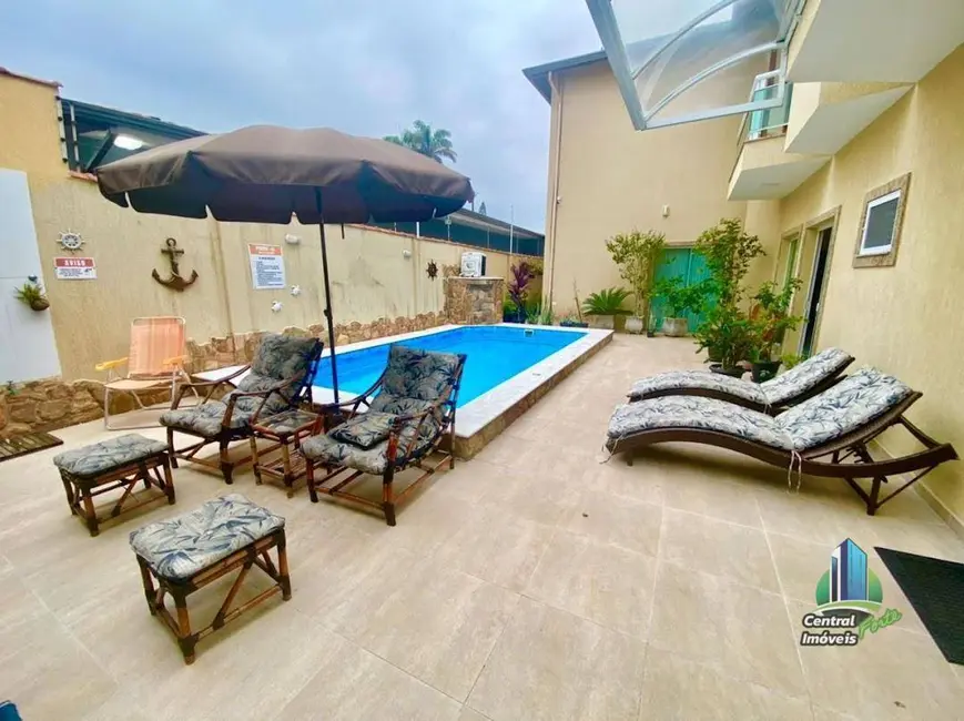 Foto 2 de Sobrado com 4 quartos à venda, 351m2 em Praia Grande - SP