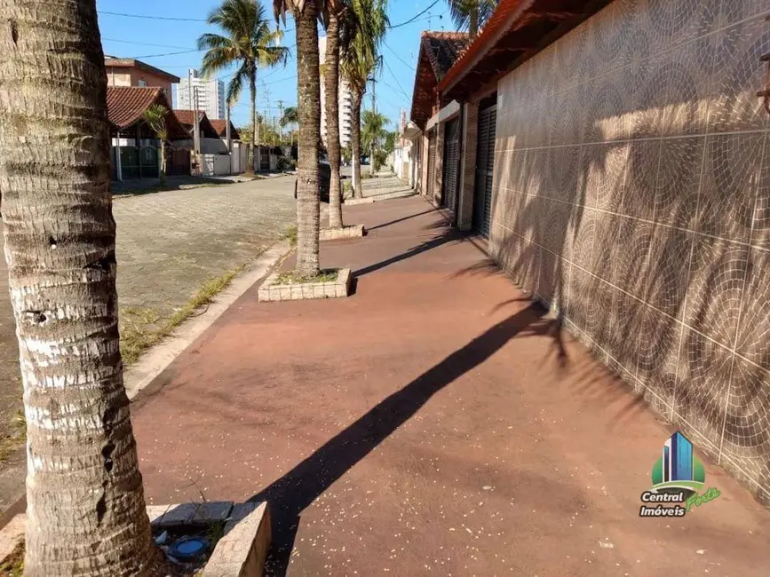 Casa com 5 quartos à venda, 506m2 em Praia Grande - SP - imagem 3 Foto 3 de Casa com 5 quartos à venda, 506m2 em Praia Grande - SP
