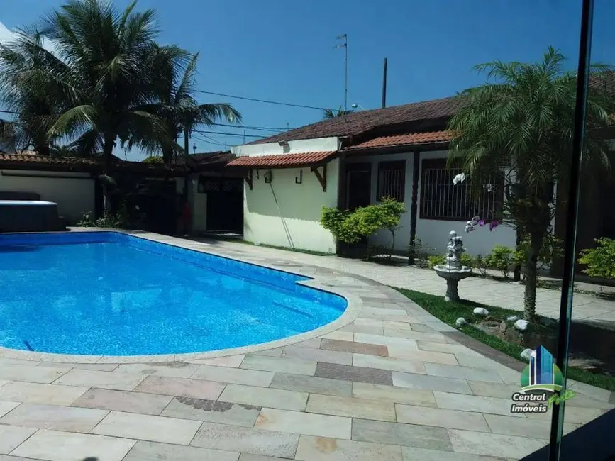 Casa com 5 quartos à venda, 506m2 em Praia Grande - SP - imagem 8 Foto 8 de Casa com 5 quartos à venda, 506m2 em Praia Grande - SP