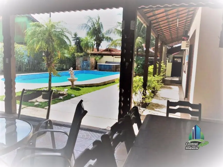 Casa com 5 quartos à venda, 506m2 em Praia Grande - SP - imagem 2 Foto 2 de Casa com 5 quartos à venda, 506m2 em Praia Grande - SP