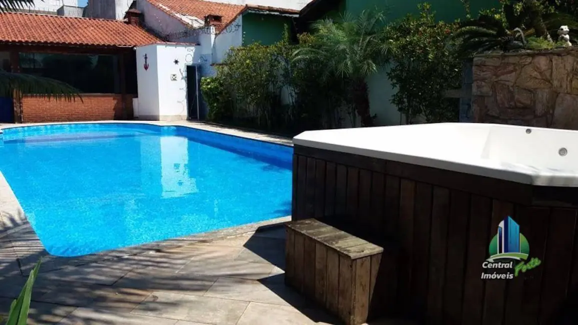 Casa com 5 quartos à venda, 506m2 em Praia Grande - SP - imagem 7 Foto 7 de Casa com 5 quartos à venda, 506m2 em Praia Grande - SP