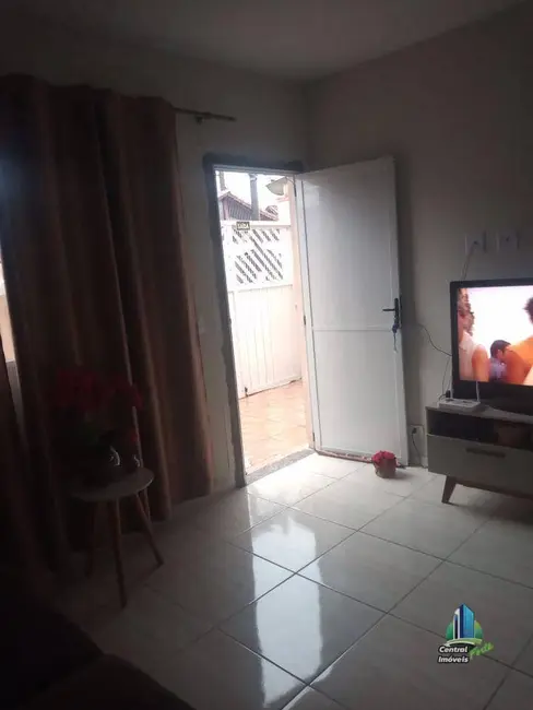 Foto 9 de Casa com 2 quartos à venda, 72m2 em Caiçara, Praia Grande - SP