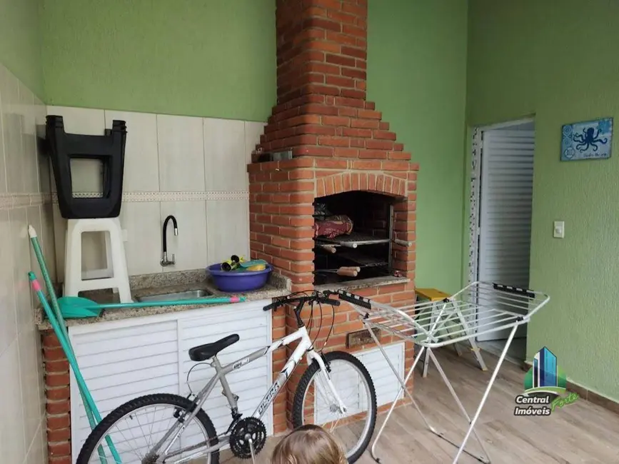 Foto 5 de Sobrado com 3 quartos à venda, 150m2 em Aviação, Praia Grande - SP