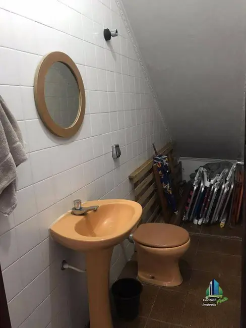 Foto 9 de Casa com 8 quartos à venda, 510m2 em Maracanã, Praia Grande - SP