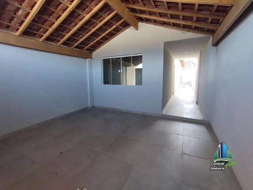Foto 1 de Casa com 2 quartos à venda, 150m2 em Tupi, Praia Grande - SP